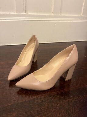 Pointed Toe Block Heel Pumps - nude blush cream
